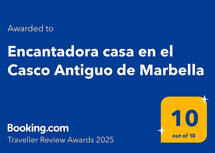 Encantadora Casa En El Casco Antiguo De Casa vacanze Marbella